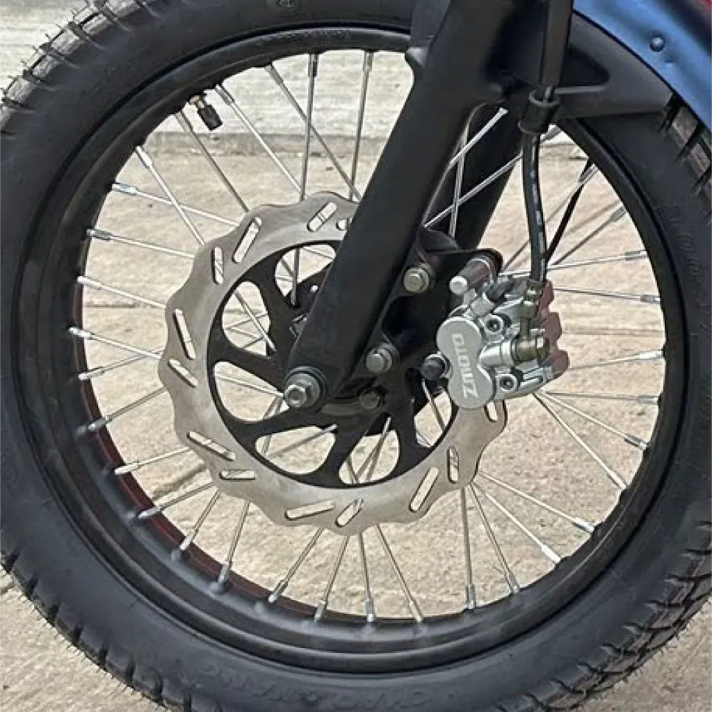 THUNDER 220-02.webp